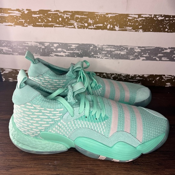 Adidas Trae Young 2 - Picture 2 of 9